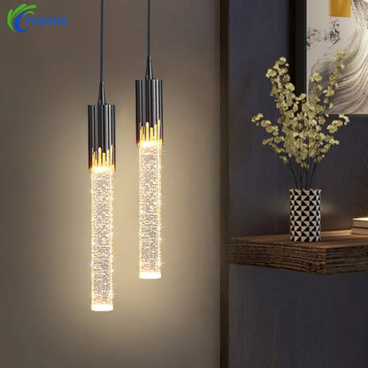 Luxe Lightfall: lámpara de araña de cristal para espacios contemporáneos 