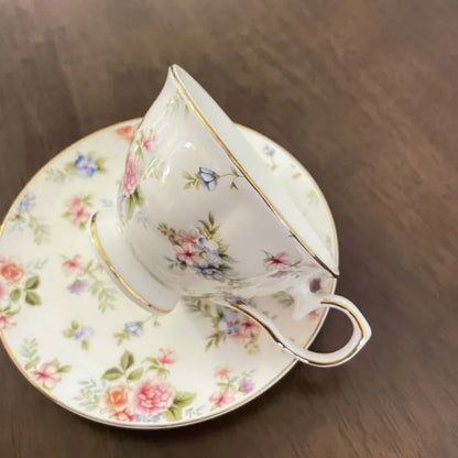 Juego de tazas de café con diseño floral inglés vintage con dije de camelia