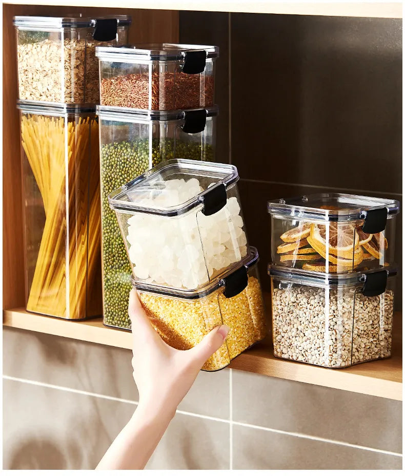 SealSmart - Plastic Food Storage Box with Lid