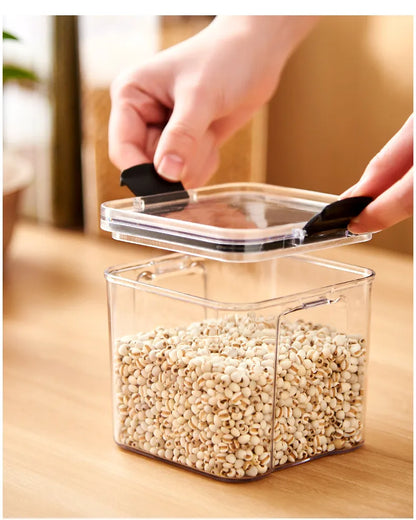 SealSmart - Plastic Food Storage Box with Lid