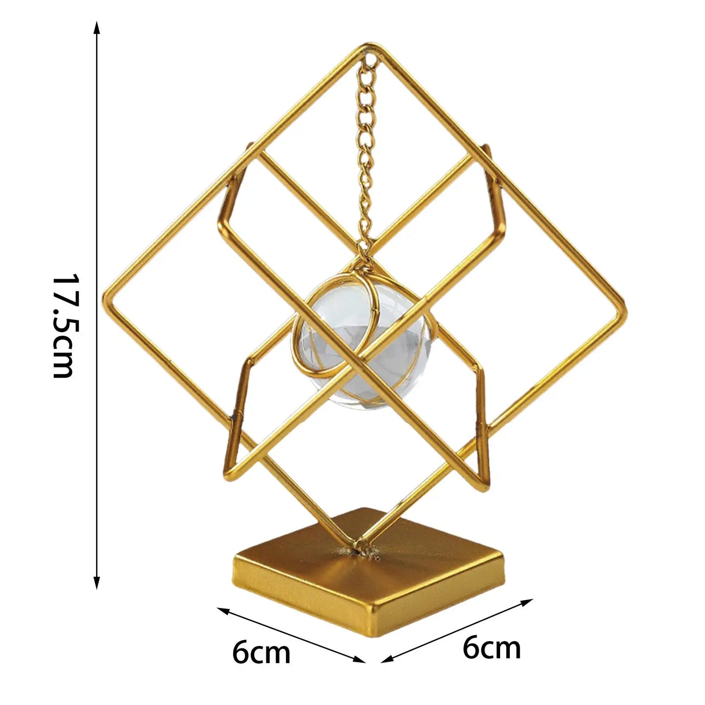 Musa geométrica: escultura abstracta de metal de estilo nórdico para decoración de escritorio